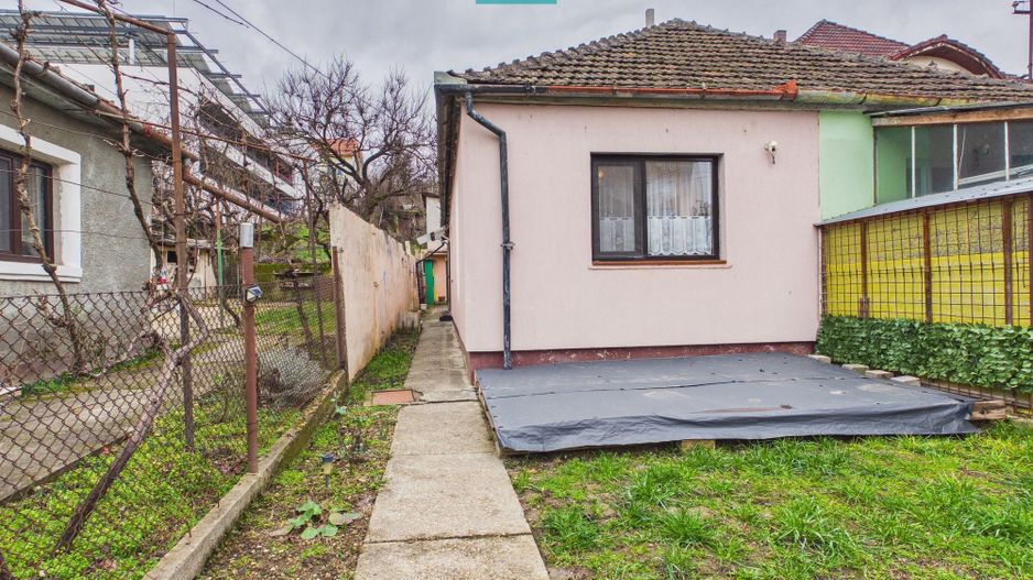 Casă lângă Spitalul Județean – Cabinete/Birouri - Poză 1