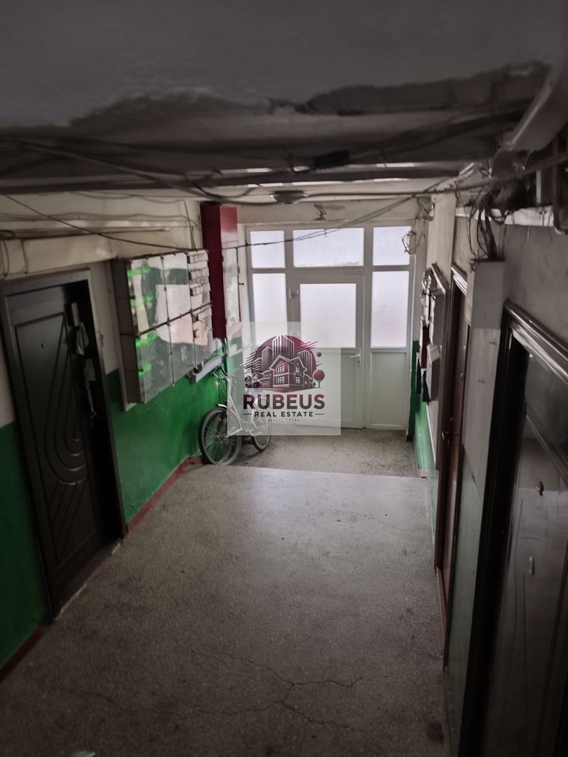 Mic la întreținere, bun la randament: apartament în Orșova - Poză 6