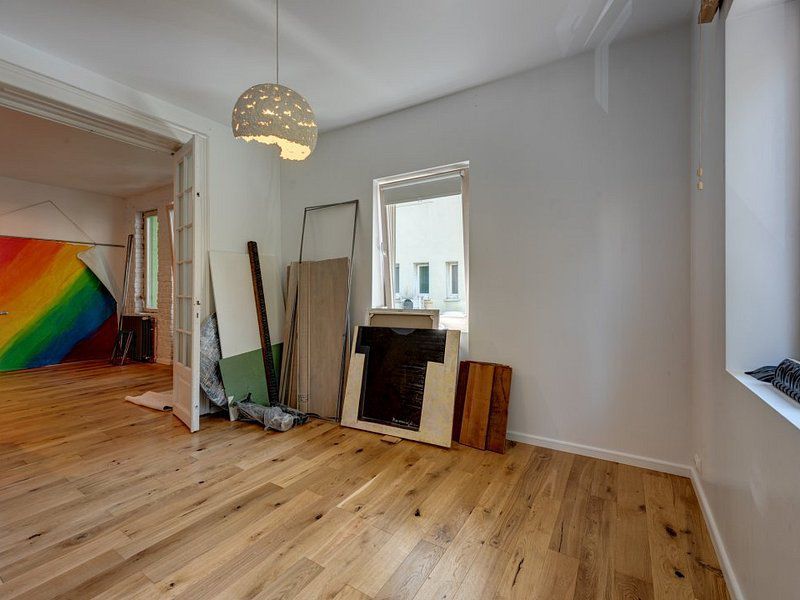 Etaj in vila ideal atelier, cabinet sau locuit, hub, activitati creative - Poză 19