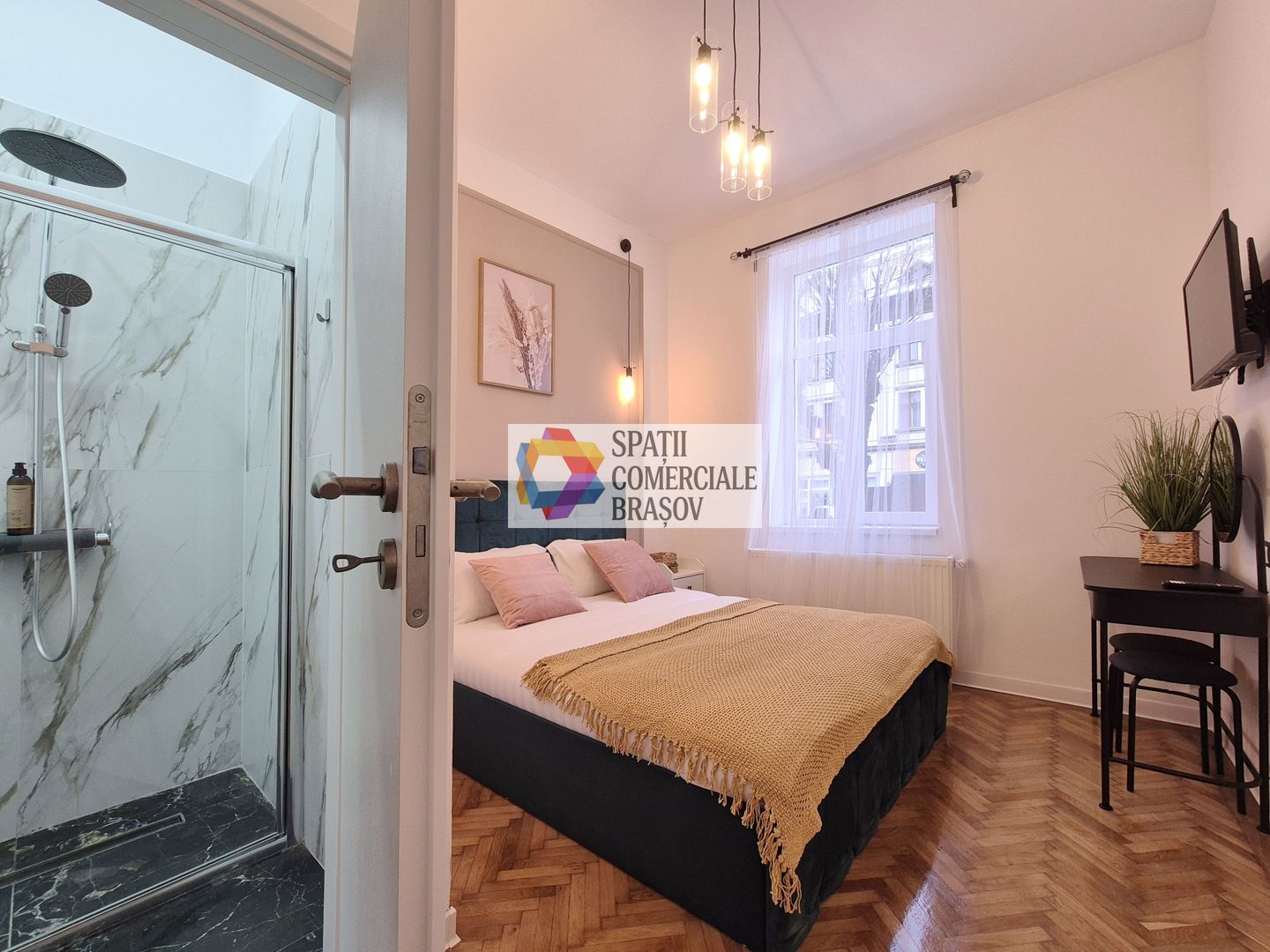 Casa de vânzare zona Centrală - 225 mp - Poză 9