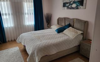 Casă de Vânzare | Piscină Interioară | Spațiu de Relaxare - Poză 3