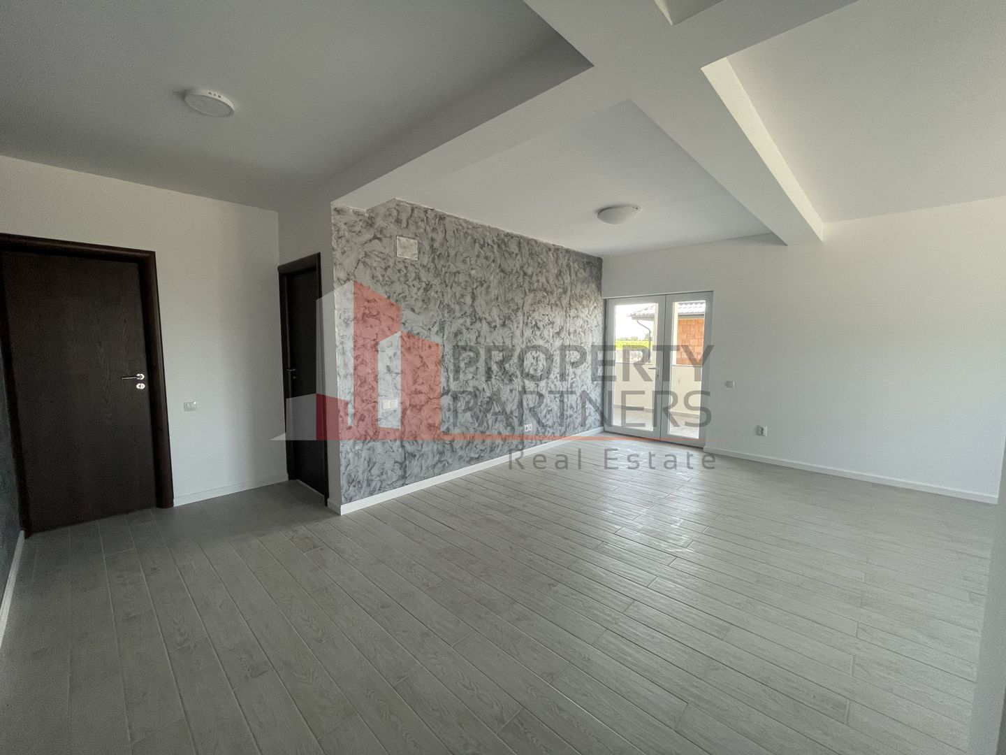 Casa în comuna Sabareni, judetul Giurgiu. - Poză 7