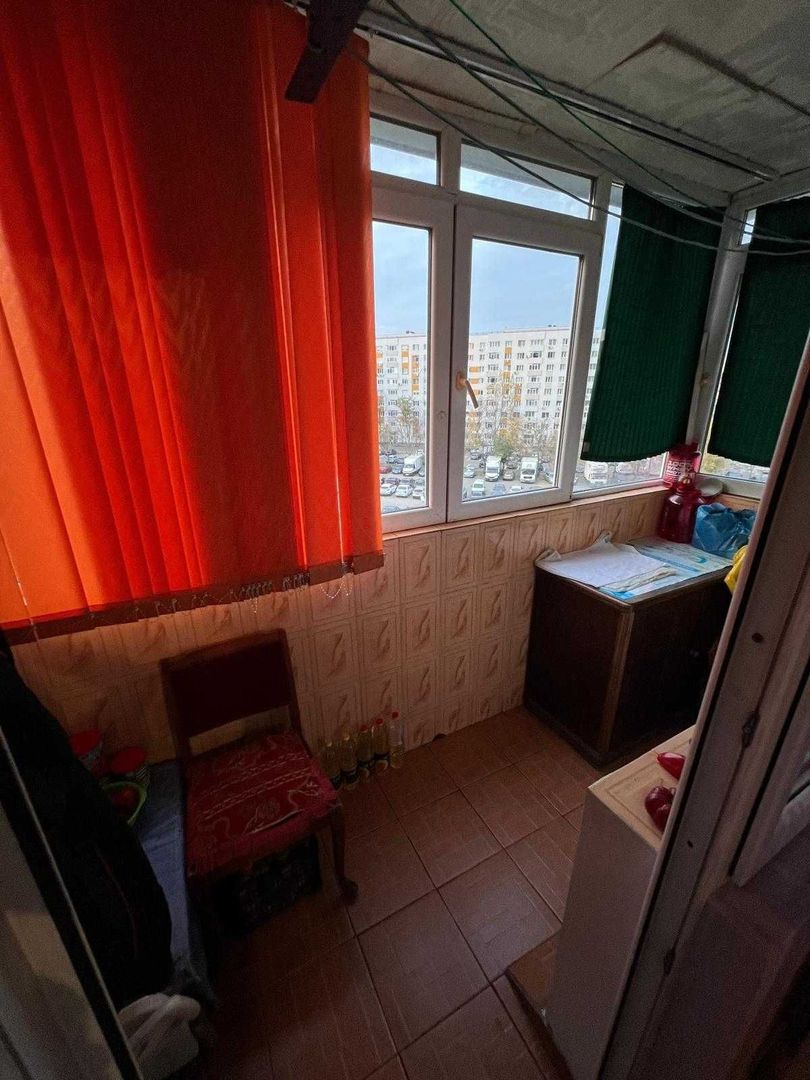 Vand 3 camere dec., confort 1, sos. Alexandriei - Piata Rahova - Teius - Poză 7