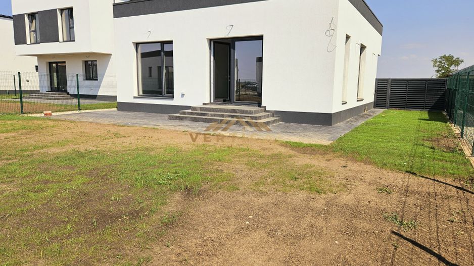 Casa parter cu 4 camere - comuna Berceni - Poză 4
