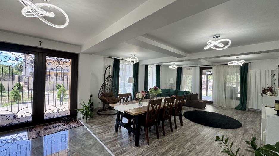 Berceni - VILĂ UNICAT, spațioasă, curte 1.000 mp, la 7 min metrou - Poză 4