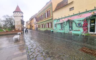 APARTAMENT ULTRACENTRAL SIBIU | 1 MIN PIAȚA MARE | 3 CAMERE | ETAJ 1 - Poză 3