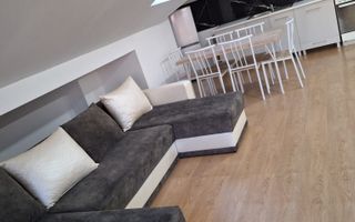 Apartament cu 3 camere de vanzare - Poză 1