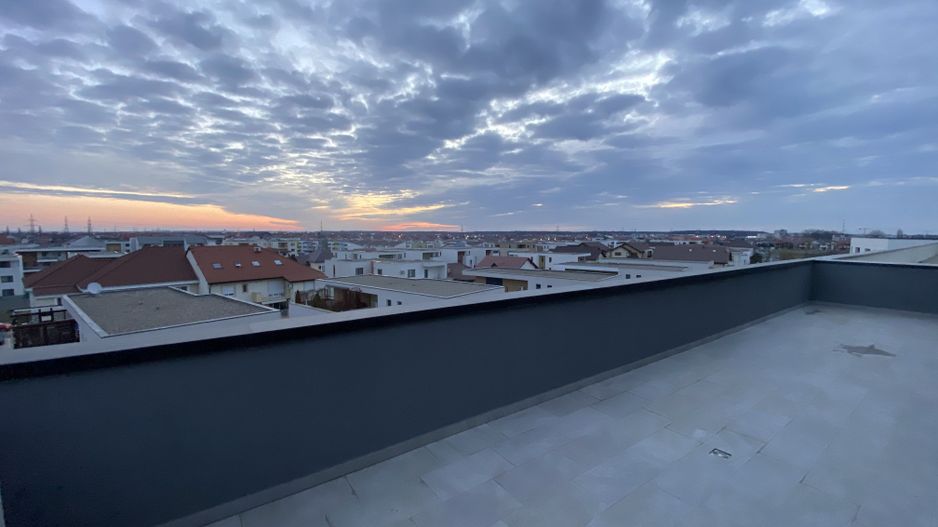 Penthouse Calea Aradului -  terasa 40 mp - Poză 6