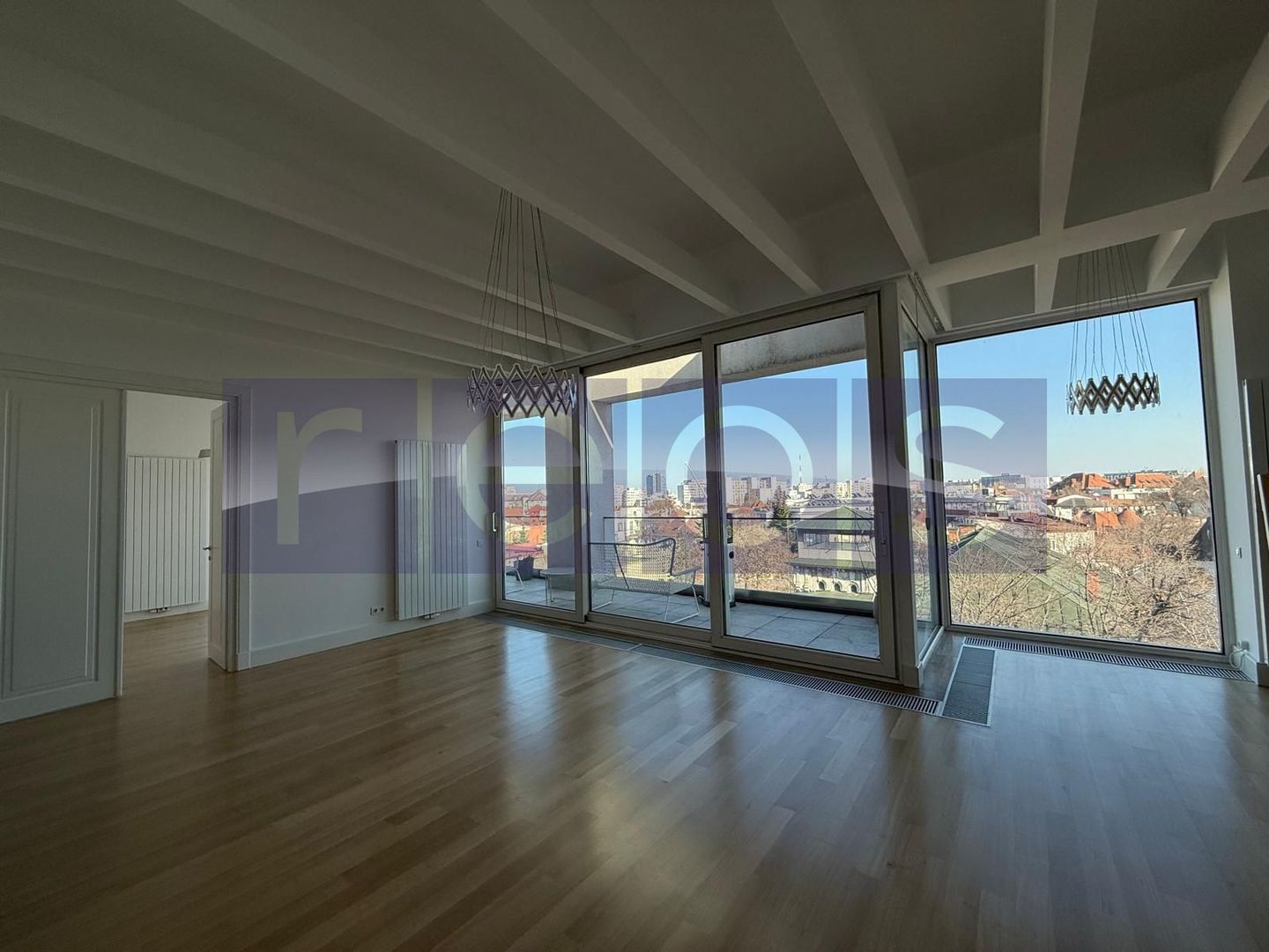 INCHIRIERE 4 CAMERE ALEEA ALEXANDRU | 3 LOCURI DE PARCARE | TERASA 91MP | MODERN - Poză 1