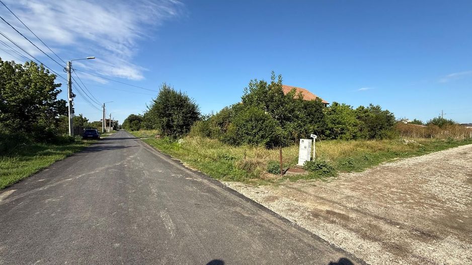 Copaceni -Liviu Rebreanu, teren 3600mp, utilitati, pretabil investitie - Poză 3