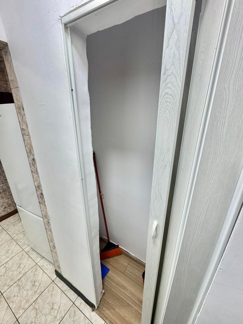Apartament 3 camere, central - Poză 11