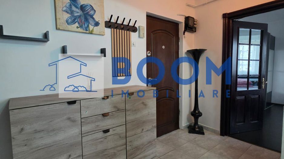 Apartament 2 camere ultracentral | Etaj 3 | Lift | Balcon 10 mp I-01 - Poză 2