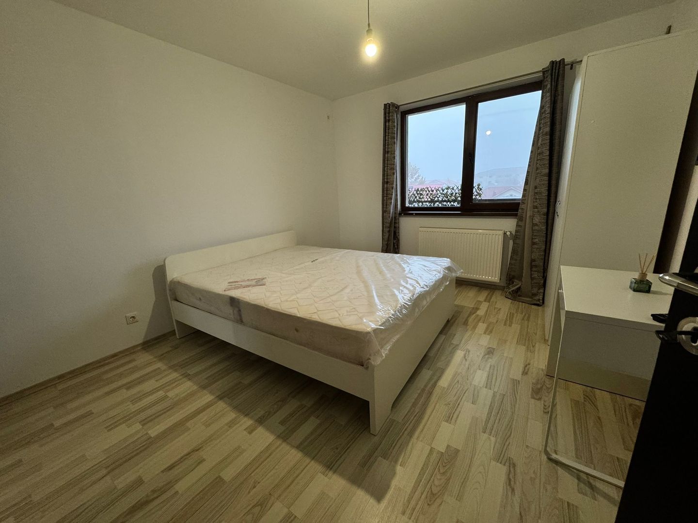Apartament 2 camere  Drumul Taberei Centrala Parcare Subterana - Poză 4
