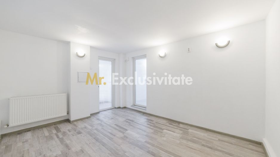 Proprietate multifunctionala | Doua cladiri | 581 mp | Pitesti - Poză 25