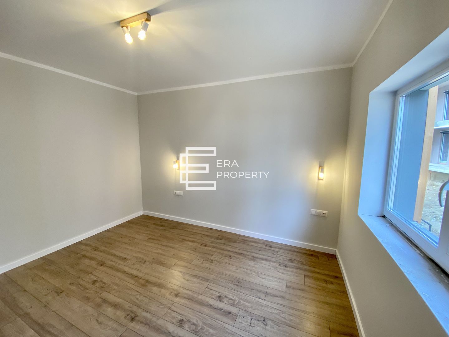 Apartament 2 camere LA CHEIE zona Aeroport Sibiu - Poză 4