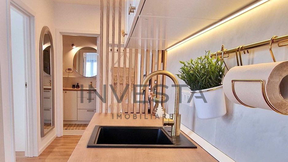 2 camere - finisaje de lux, Intre Lacuri | Bloc nou, etaj intermediar - Poză 3