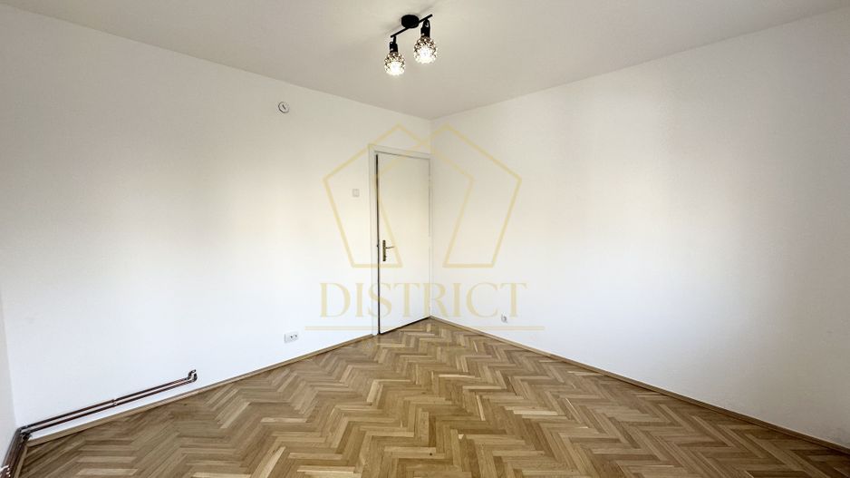 Apartament cu 3 camere, 2 boxe si garaj | Etaj 1 | Zona Fabric - Poză 4