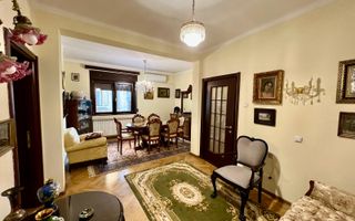 Apartament elegant | Curte generoasă | Lângă parcul Cişmigiu - Poză 2