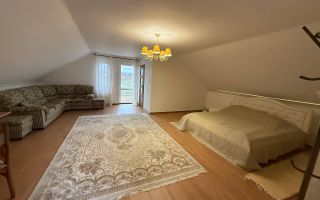 Chirie, casă, 5 camere, strada Sfântul Mihail, Băcioi - Poză 7