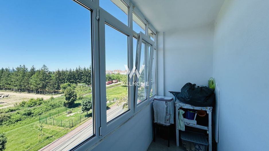 Apartament decomandat, cu 3 camere, 2 bai, 2 balcoane - Zona Strand - Poză 2