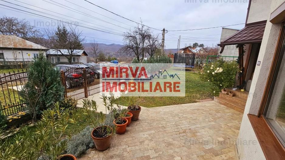🏡 Vilă elegantă cu 6 camere – Bănești, zona Primăriei - Poză 79