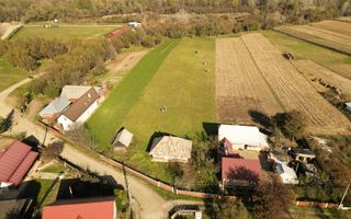 Casă bătrânească cu teren generos – Strada Poiana | 5.062 mp teren - Poză 3