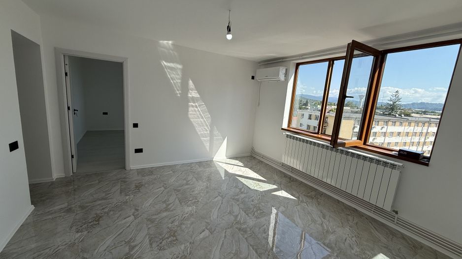 Apartament 3 camere renovat ca la carte zona OMV Campina - Poză 2