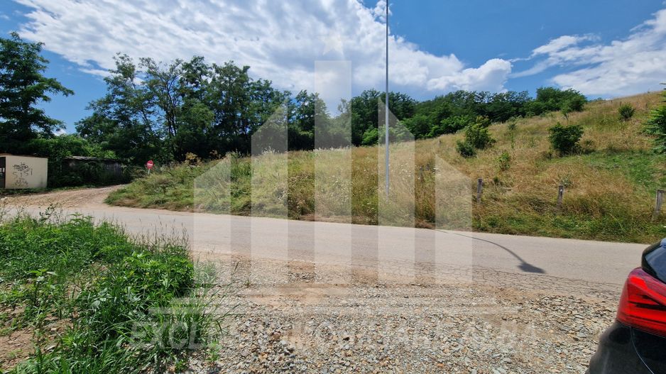 Teren intravilan | De vanzare | 2350 mp | 24 ml deschidere | Cetate - Poză 5