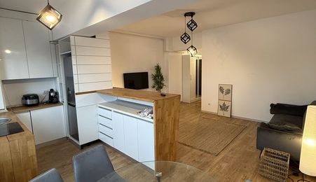 Apartament cu 2 camere - bloc 2017 - Piața Alba Iulia