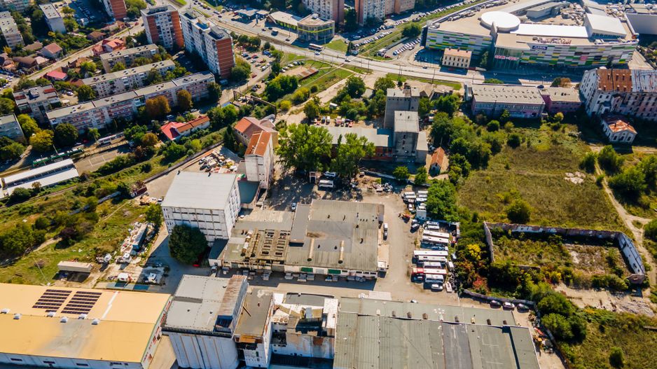 Clădire turn industrială - Poză 6