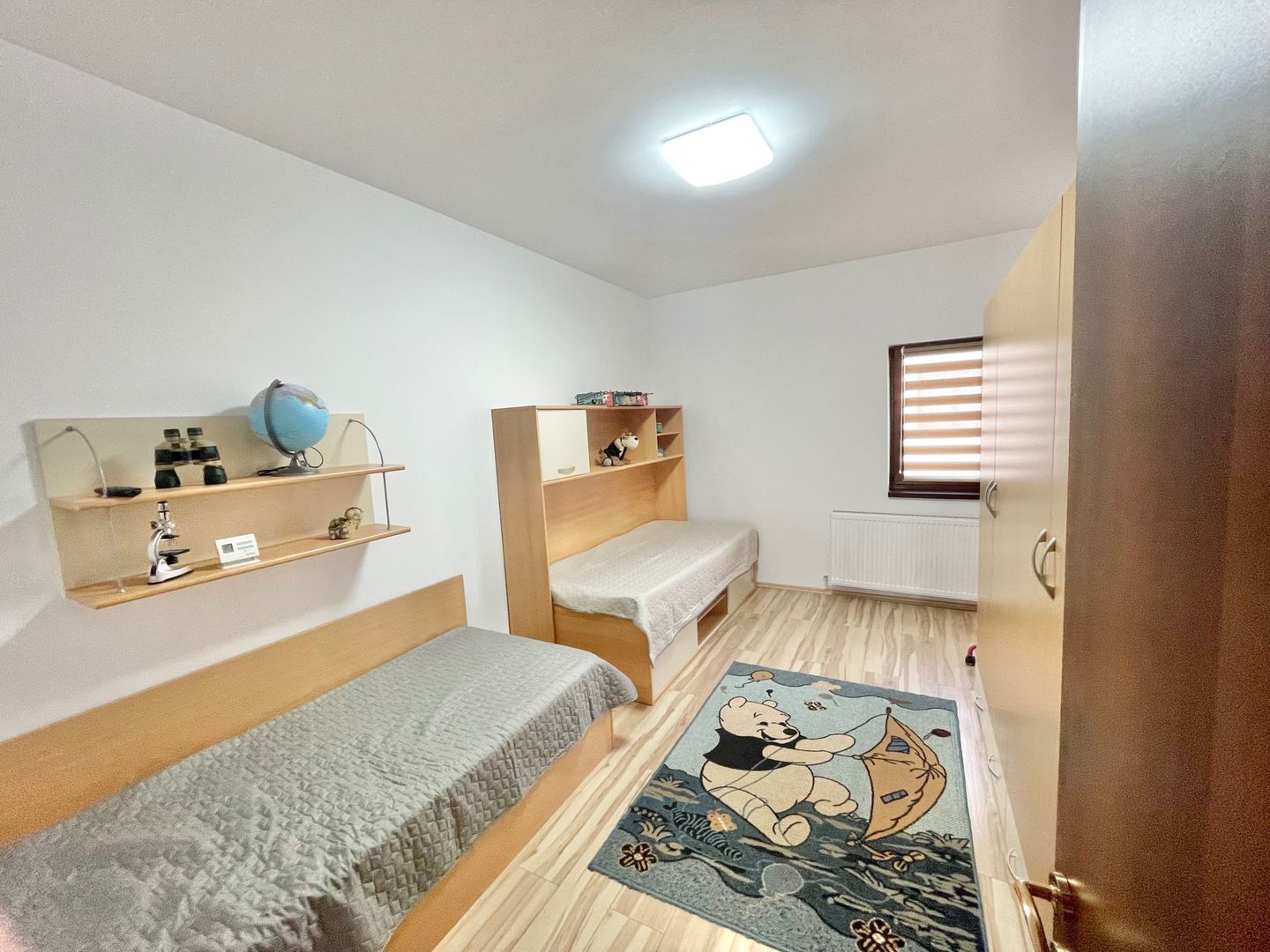 APARTAMENT 3 CAMERE SPATIOS COMPLET MOBILAT | STRAND 2 | LOC DE PARCARE - Poză 6