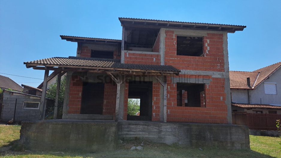 CASA IN SANMARTIN - Poză 5