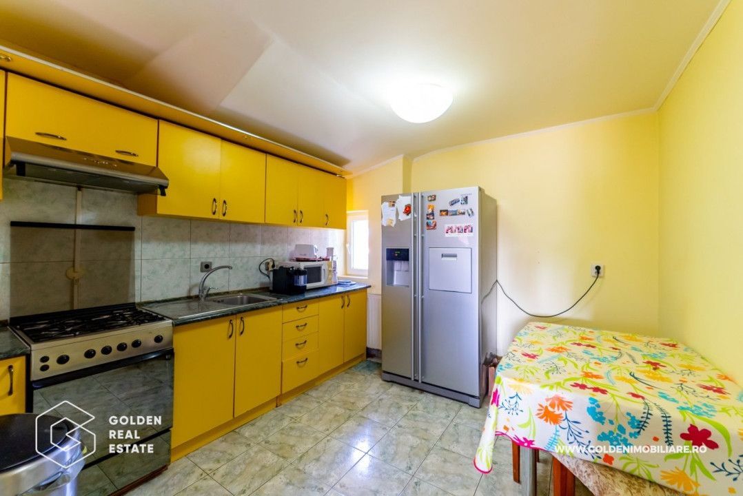 Vila moderna cu 3 apartamente, cartierul Functionarilor, teren 504 mp - Poză 8