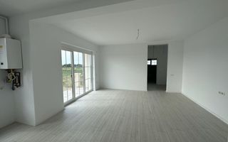 Etaj 1. Bloc la asfalt. Balcon mare. Loc de parcare. - Poză 3