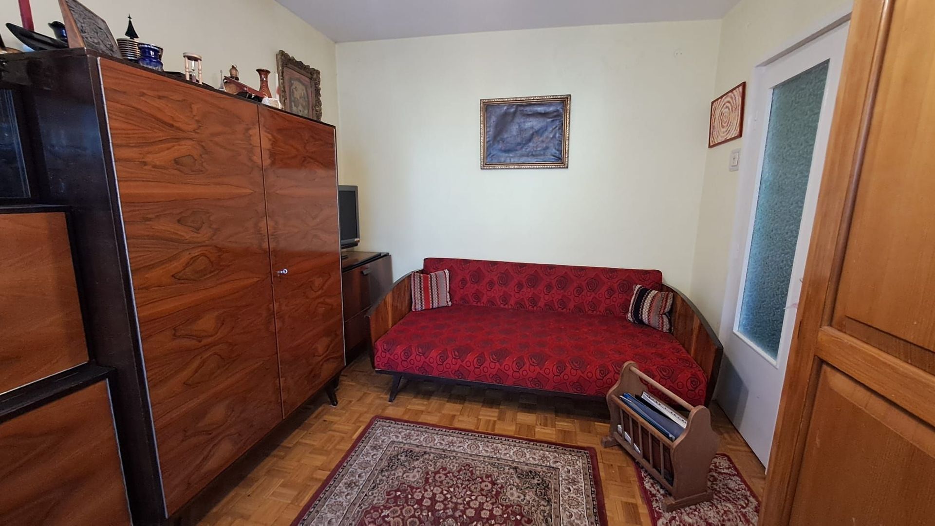 Apartament cu 3 camere, parter inalt, zona Sovata-malul Crisului - Poză 8