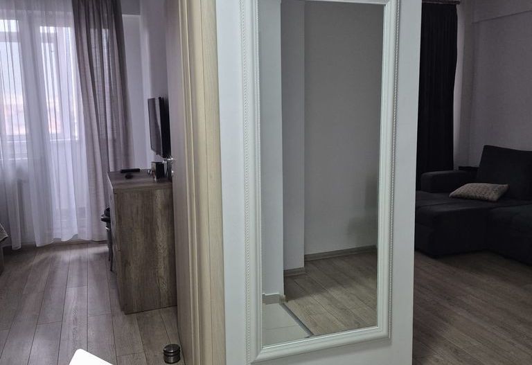 Apartament cu 2 camere si loc de parcare inclus - Poză 3