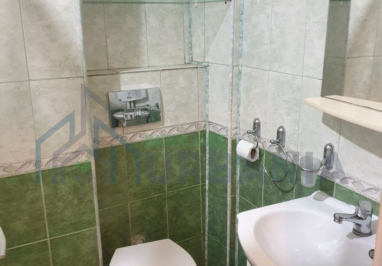 Apartament 2 camere nedecomandat, zona Alexandru cel Bun, etaj 4/4, mobilat - Poză 3