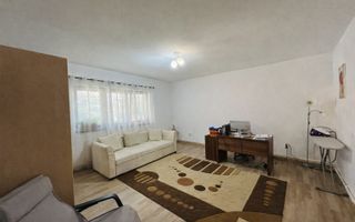 Casă pe un nivel în zonă accesibilă și liniștită + hala in Sura Mare - Poză 8