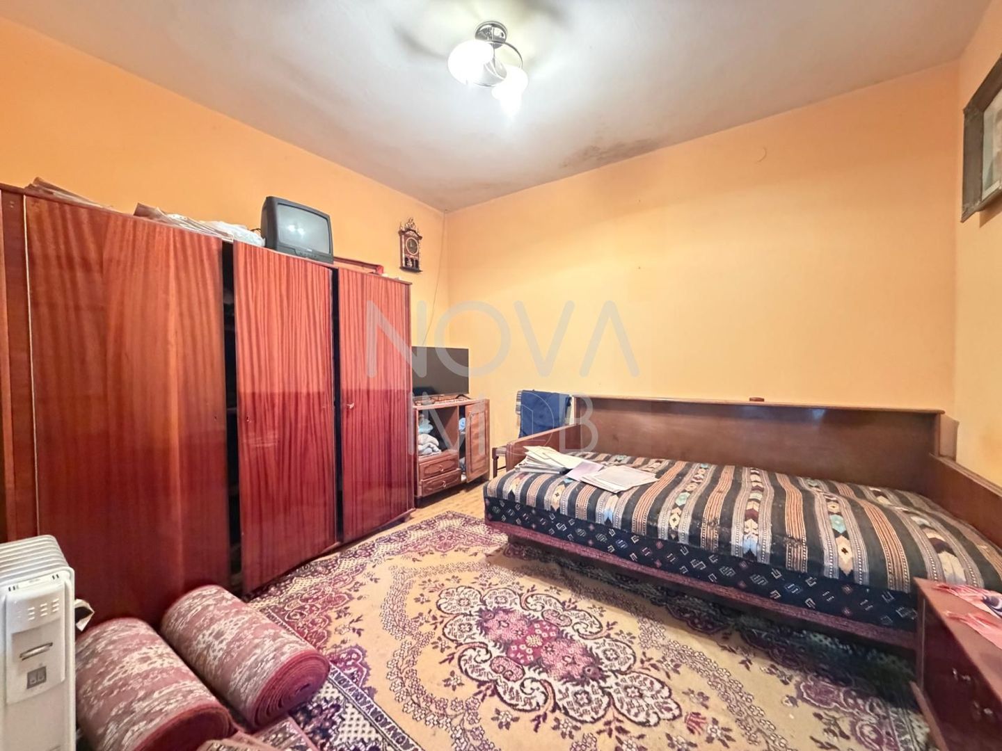 CASA DE VANZARE IN AVRIG – SPATIU GENEROS - Poză 7
