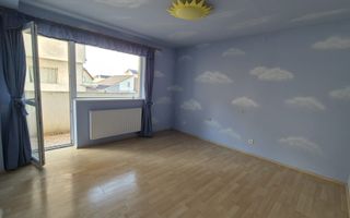 Apartament de vânzare 89mpu, 3 camere zona Turnisor/Kogalniceanu - Poză 9