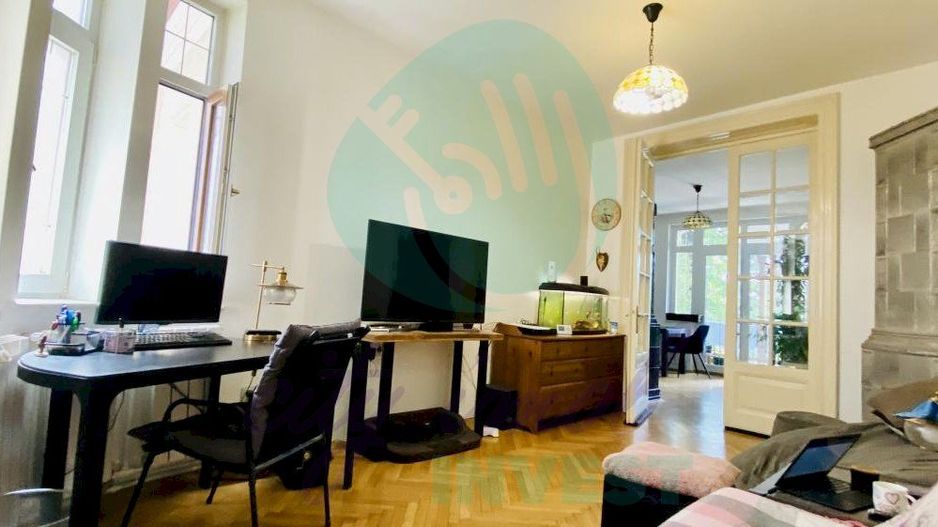 Casa cocheta cu gradina - Poză 4