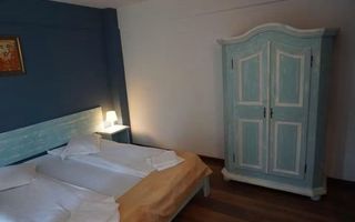 Pensiune Moieciu - 3000mp Teren - 12 Camere Plus Restaurant - Brasov - Poză 5