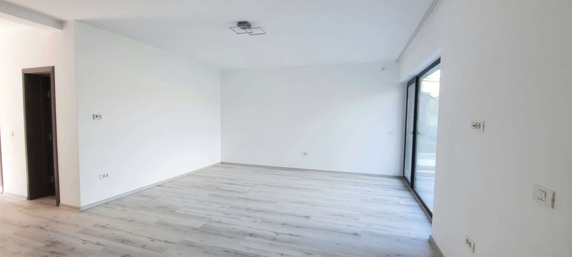 Duplex disponibil in zona IKEA - Poză 1