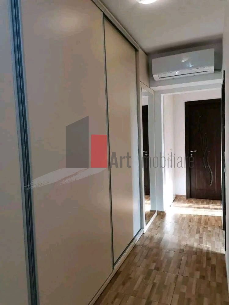 Vânzare apartament 2 camere decomandat cu centrală Pasajul Europa Unită - Poză 12