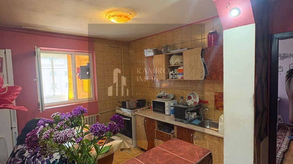 2 camere decomandat 3 minute METROU  Aparatorii Patriei - Poză 7