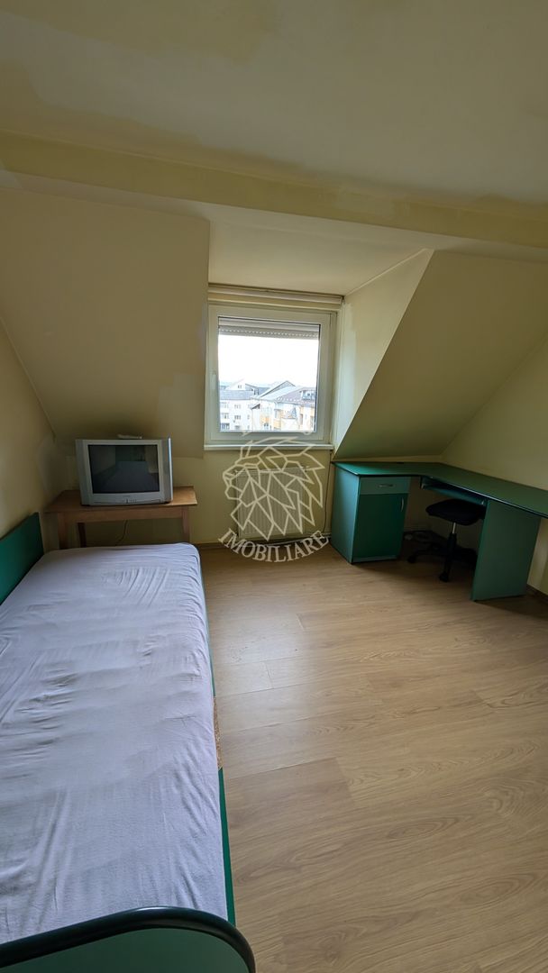 Apartament 4 camere 132 mp-balcon-ideal locuire- zona Calea Moldovei - Poză 10