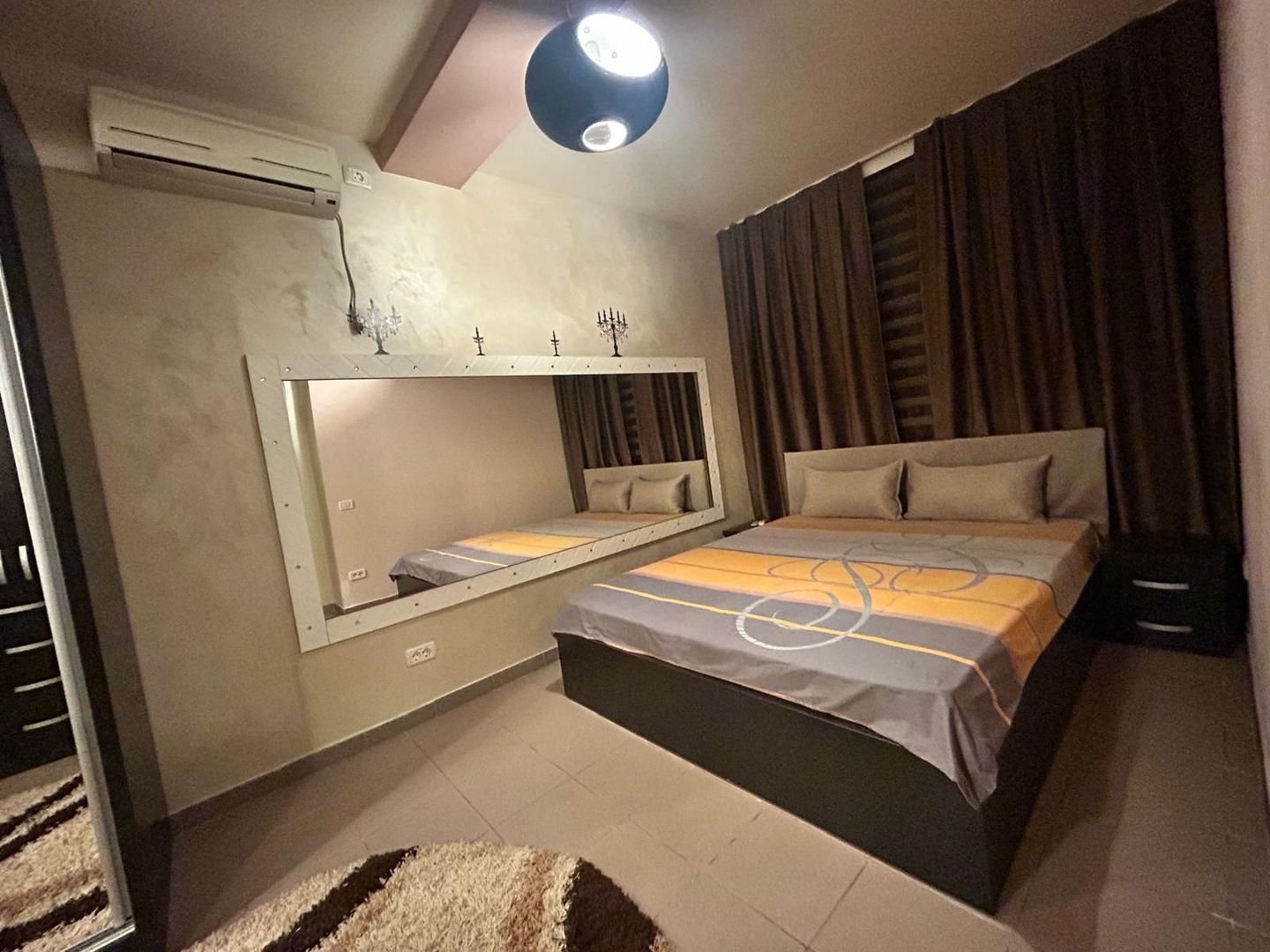 Apartament modern cu 2 camere, 94 mp utili, în bloc nou.Mobilat  si utilat - Poză 18