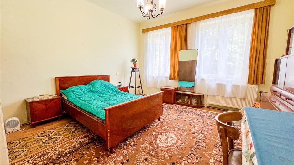 Decomandat, spatios, etaj 1, cadru cu verdele naturii, Zarnesti, Brasov - Poză 3