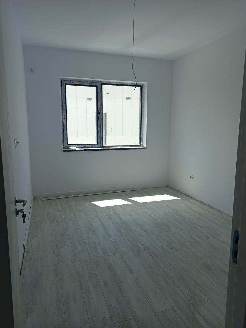 gars.dec.+parcare/central Popesti-Leordeni - Poză 7