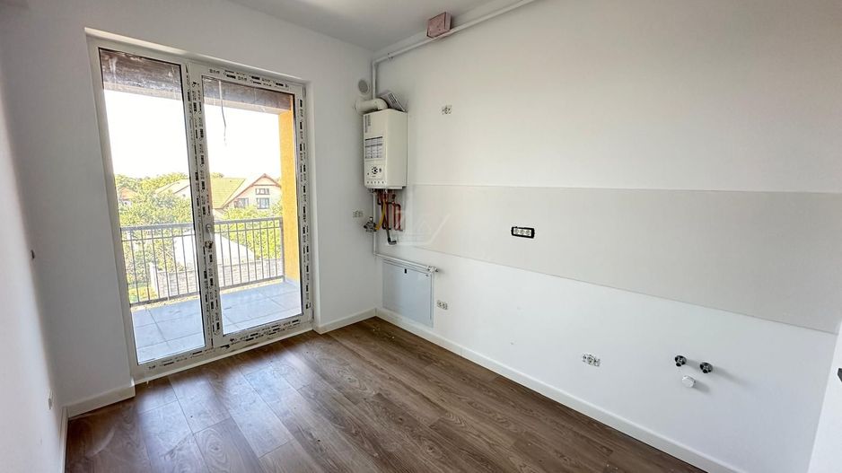 Bloc finalizat. Lift. Decomandat. Loc parcare. - Poză 4